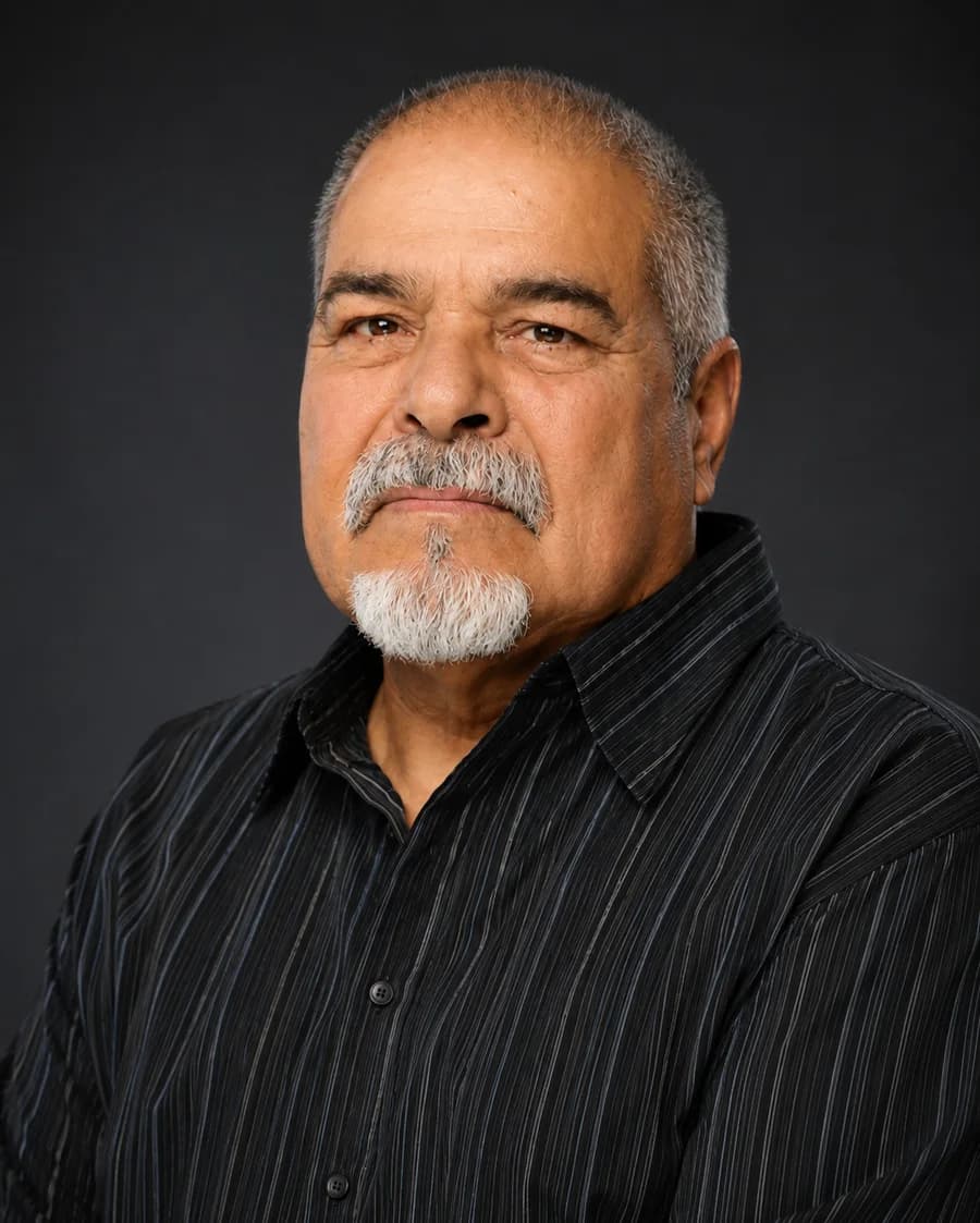 Ernesto Saucedo
